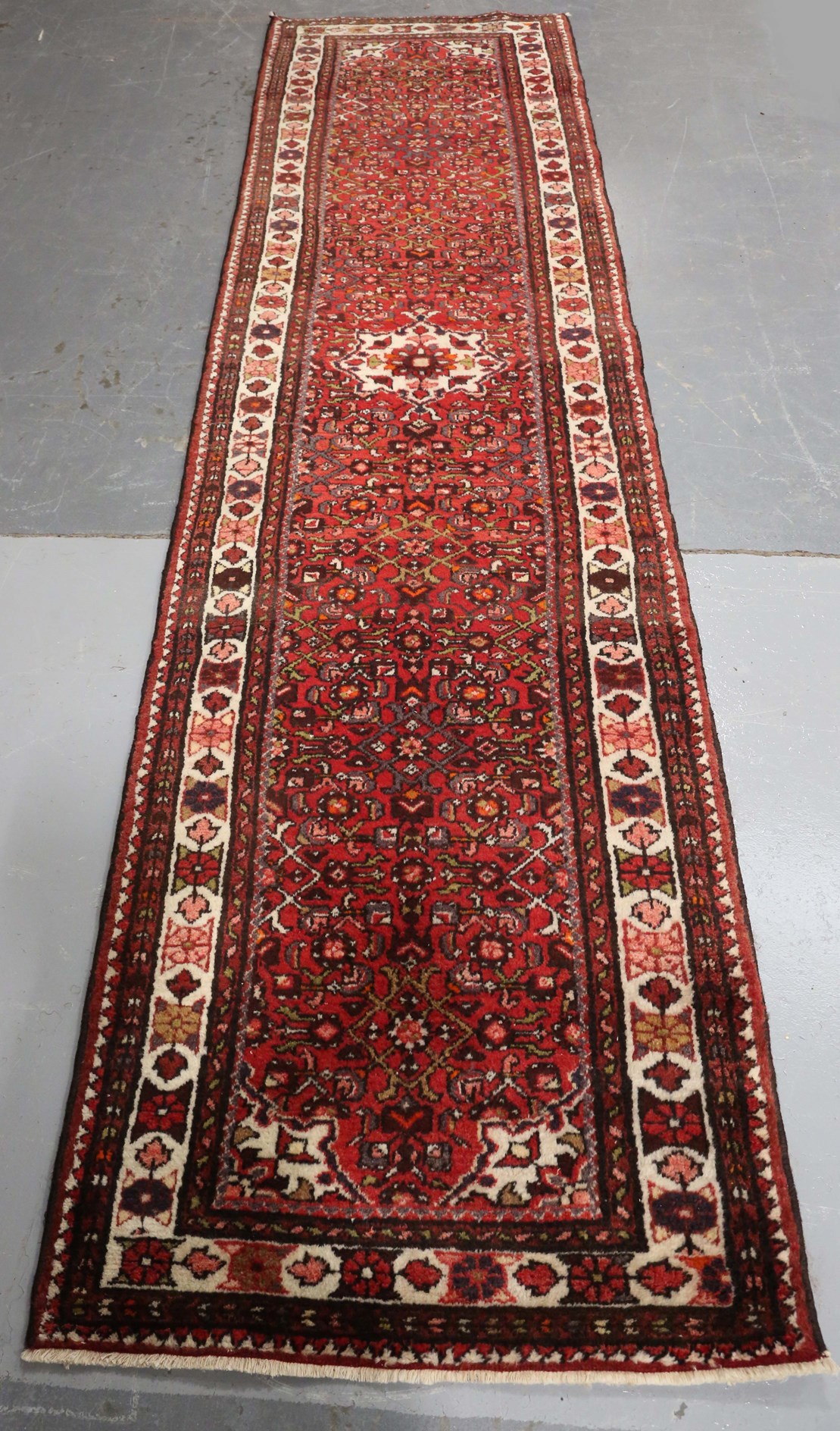 LOT 2913