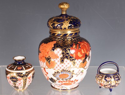 LOT 1572