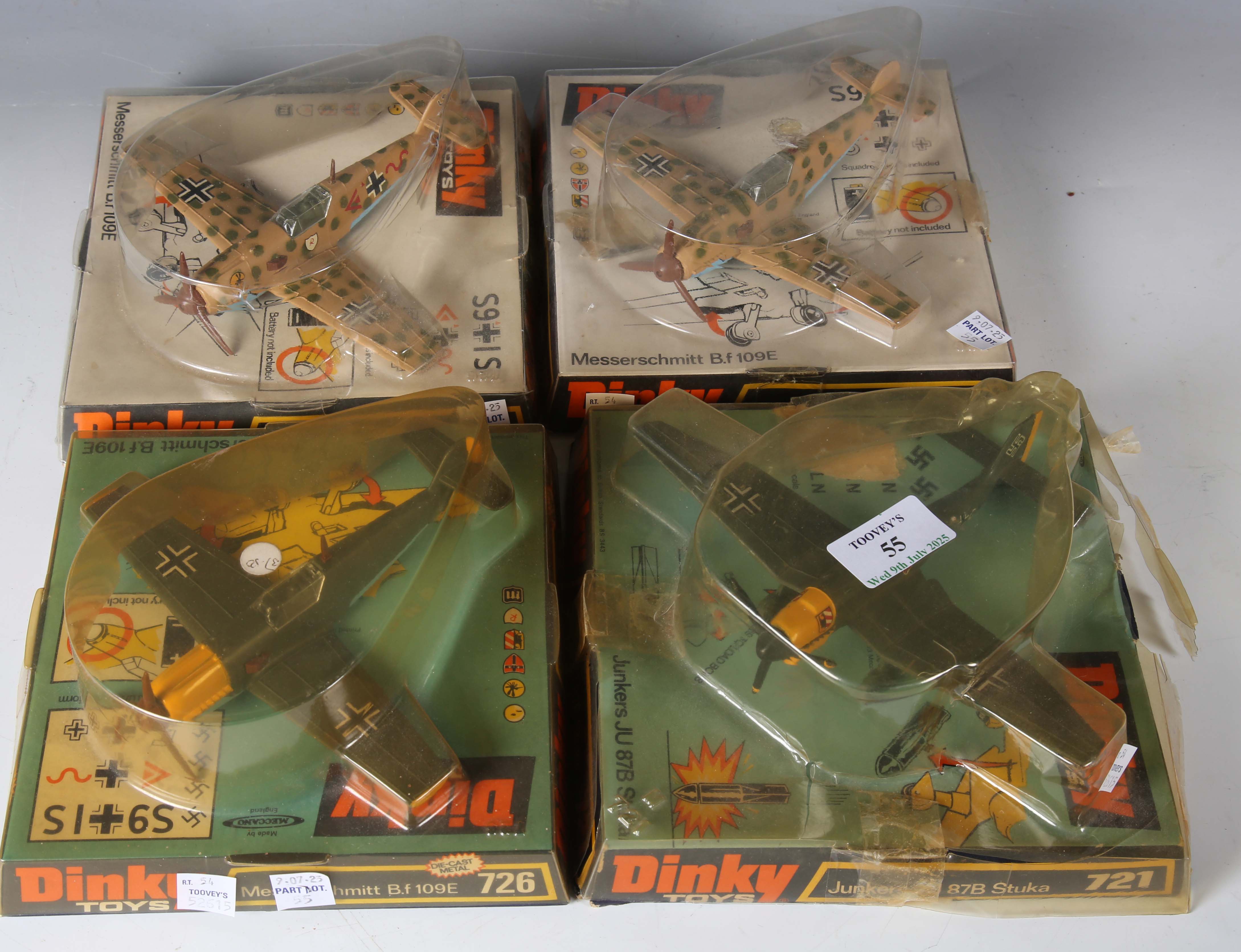 Dinky Toys avion 726 Messerschmit Bf 109E Chasseur moteur en fonction