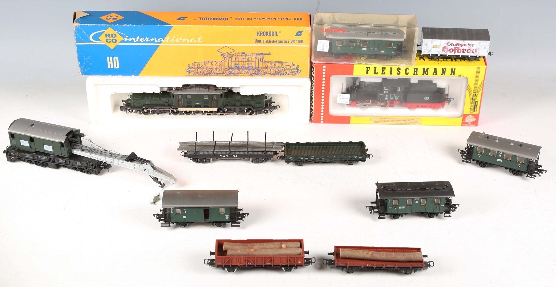 LOT 138