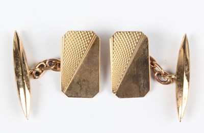 LOT 568
