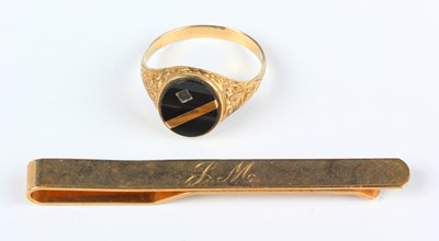 LOT 590