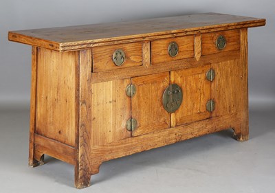 LOT 2064