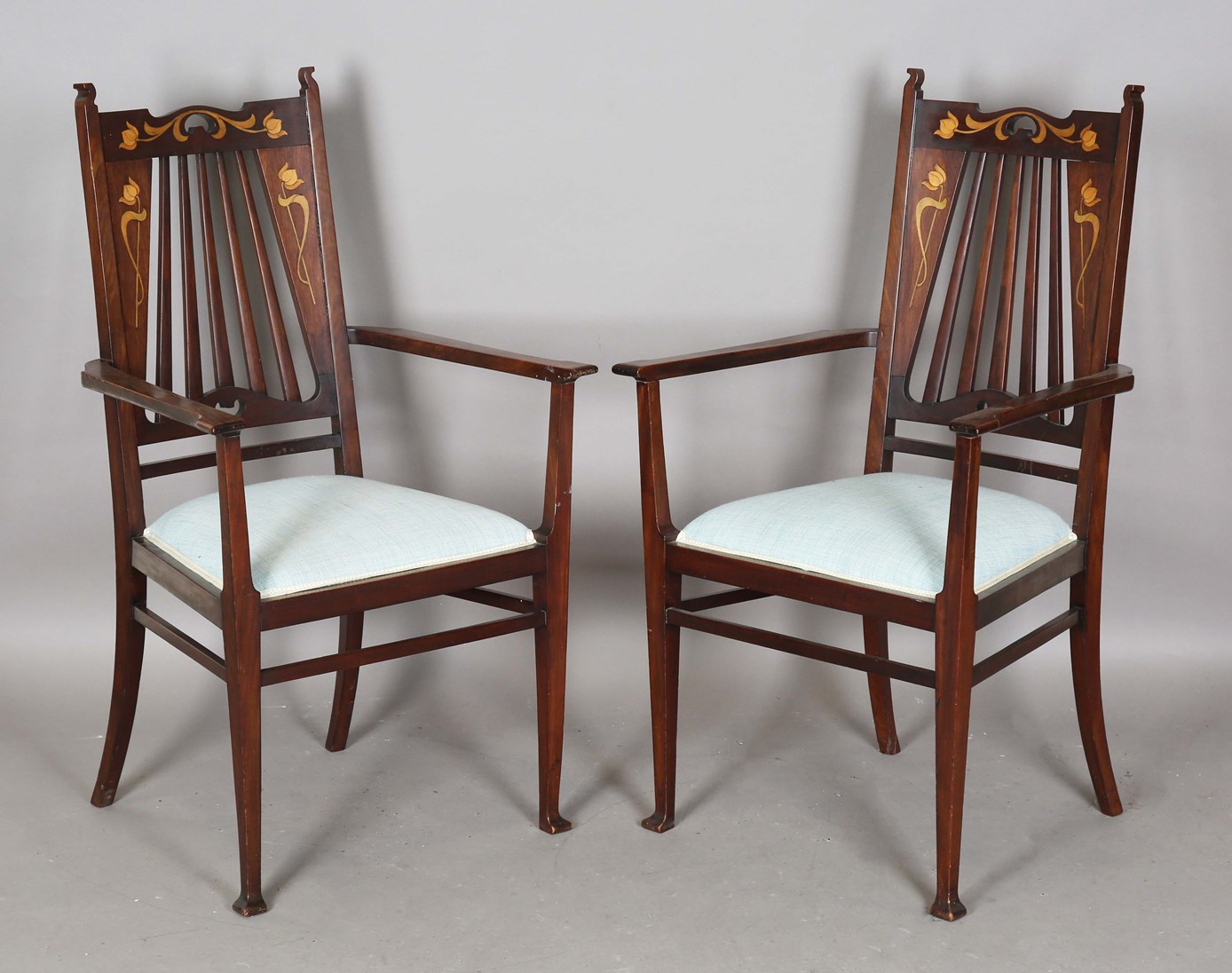 LOT 2305