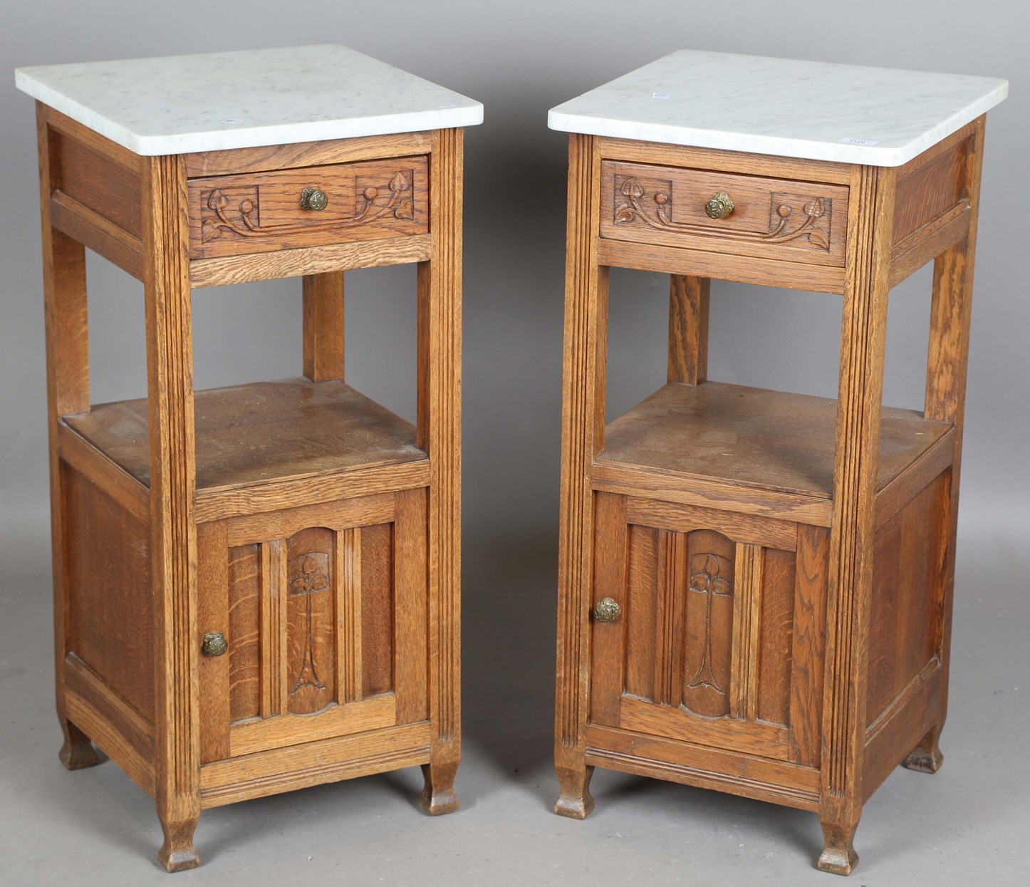 LOT 2329