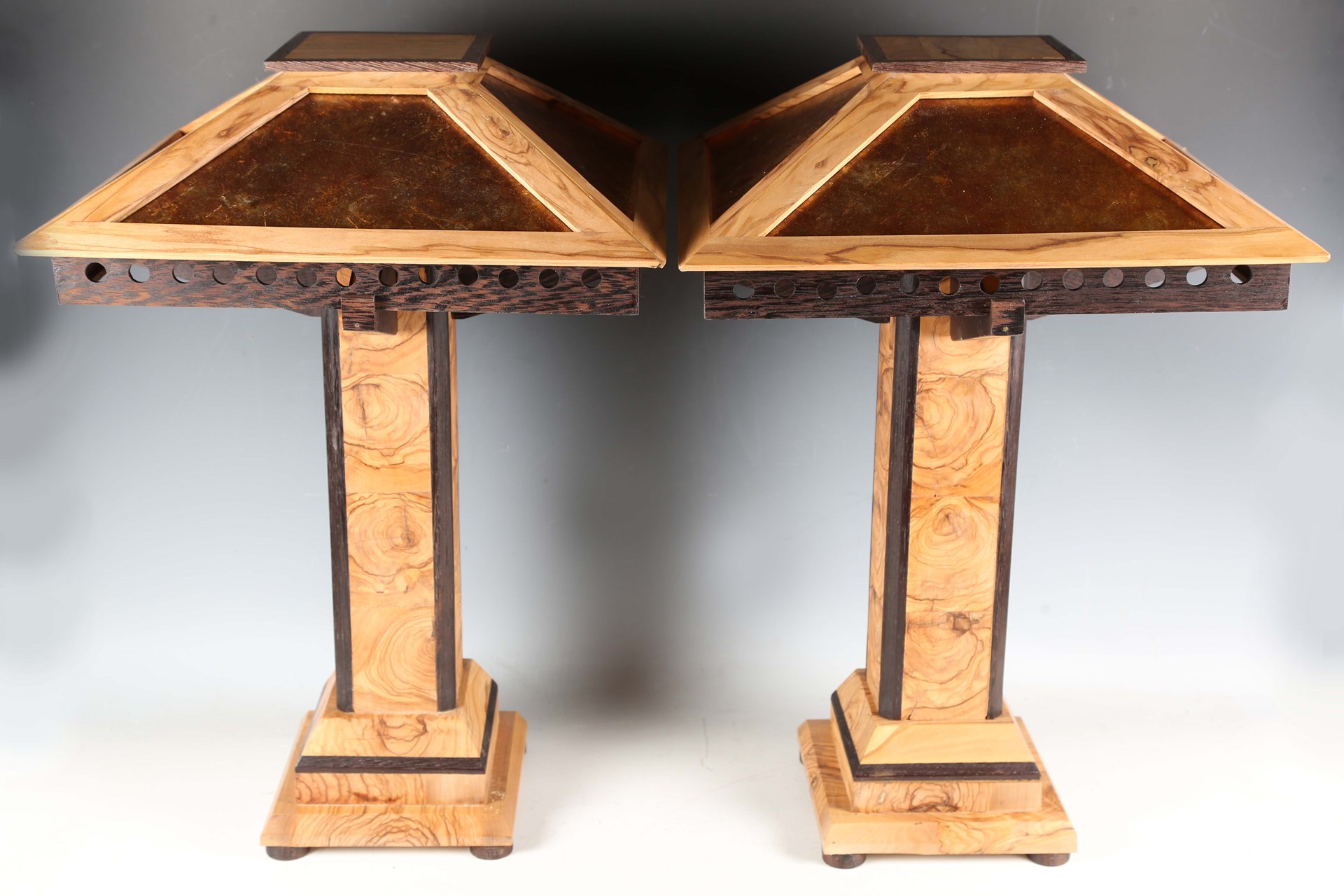LOT 2353