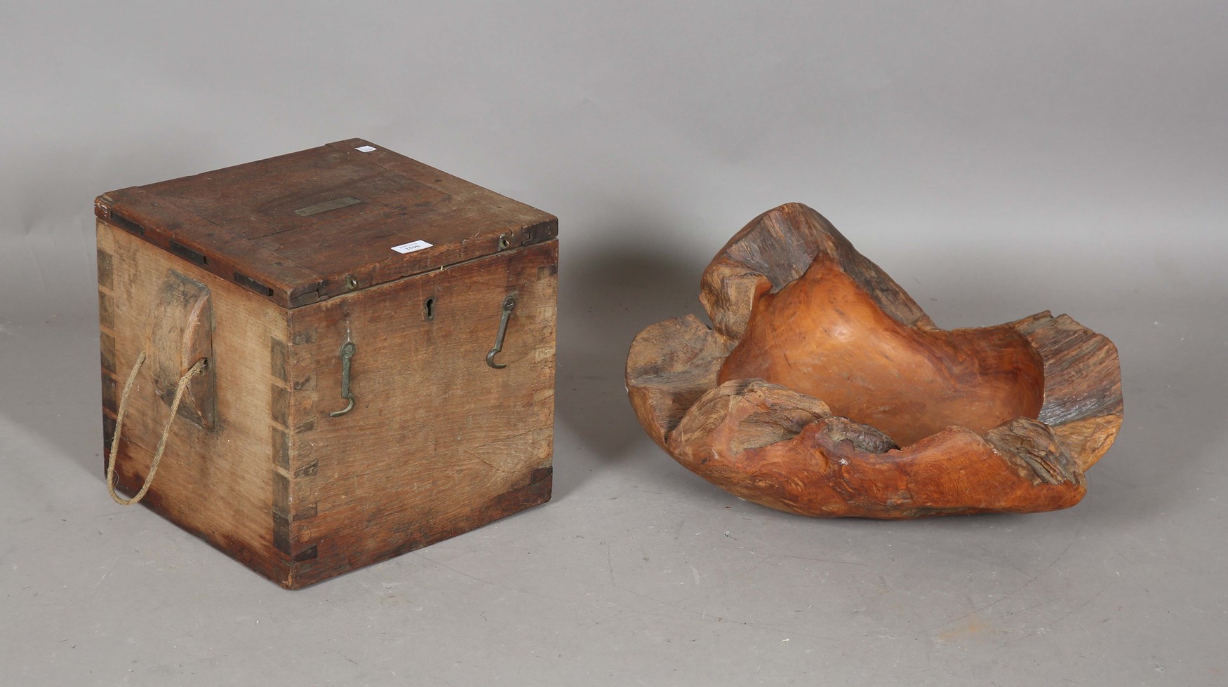 LOT 2590