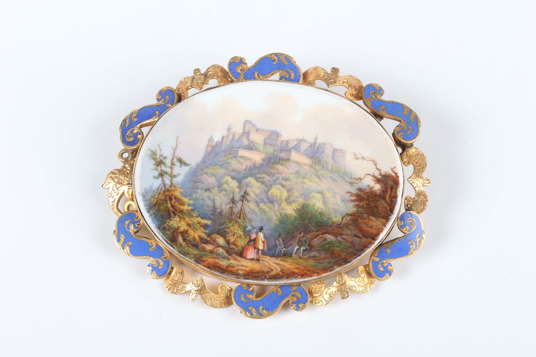 LOT 535