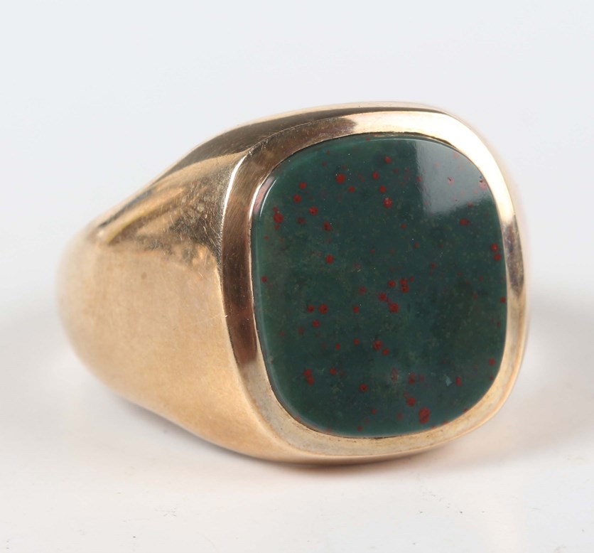 LOT 642