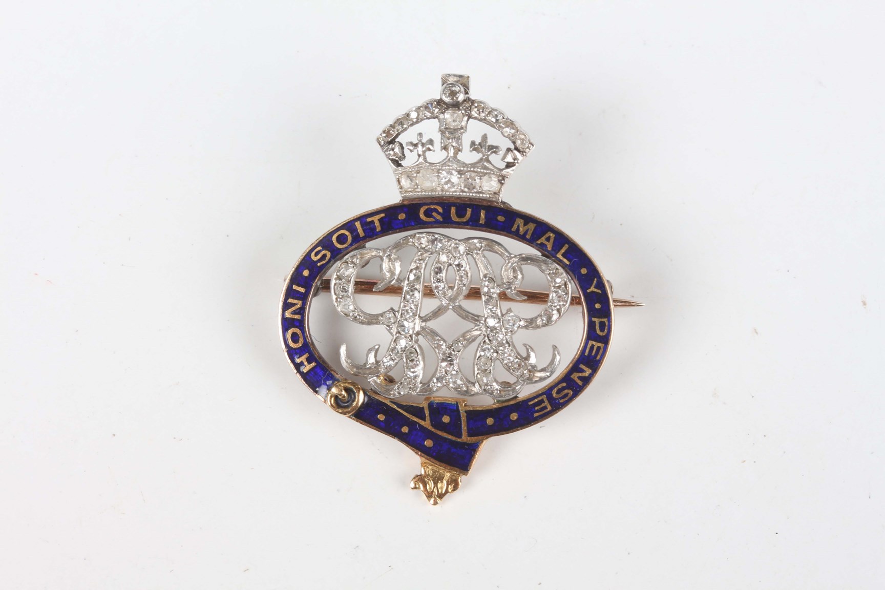 LOT 692