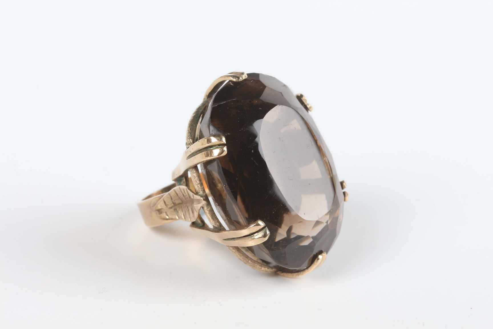 LOT 706