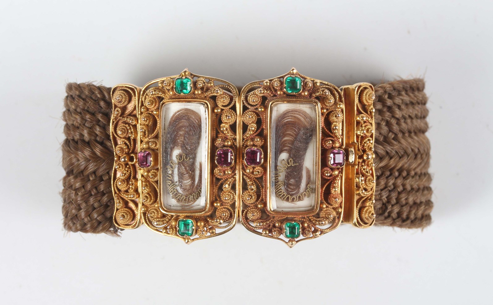 LOT 735