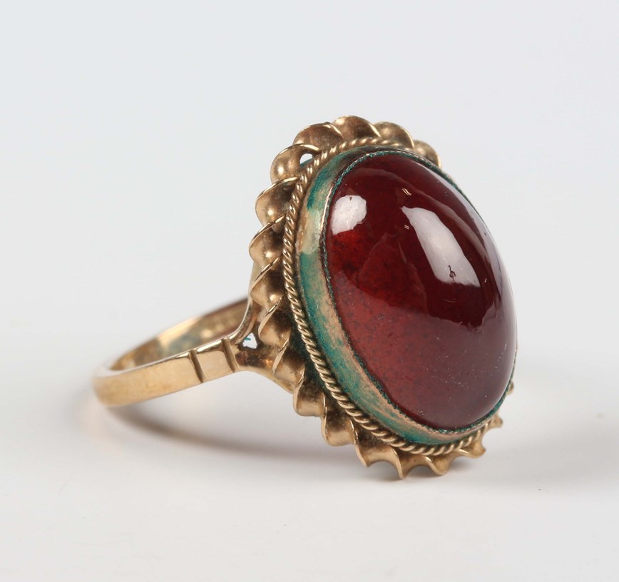 LOT 701