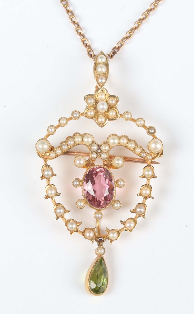 LOT 724