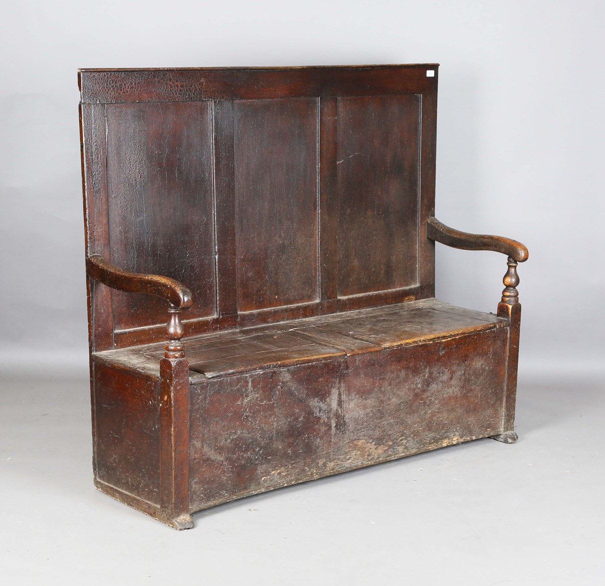 LOT 2070