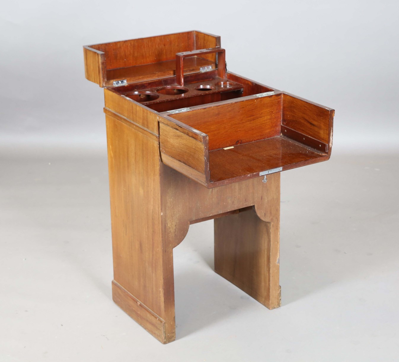 LOT 2108