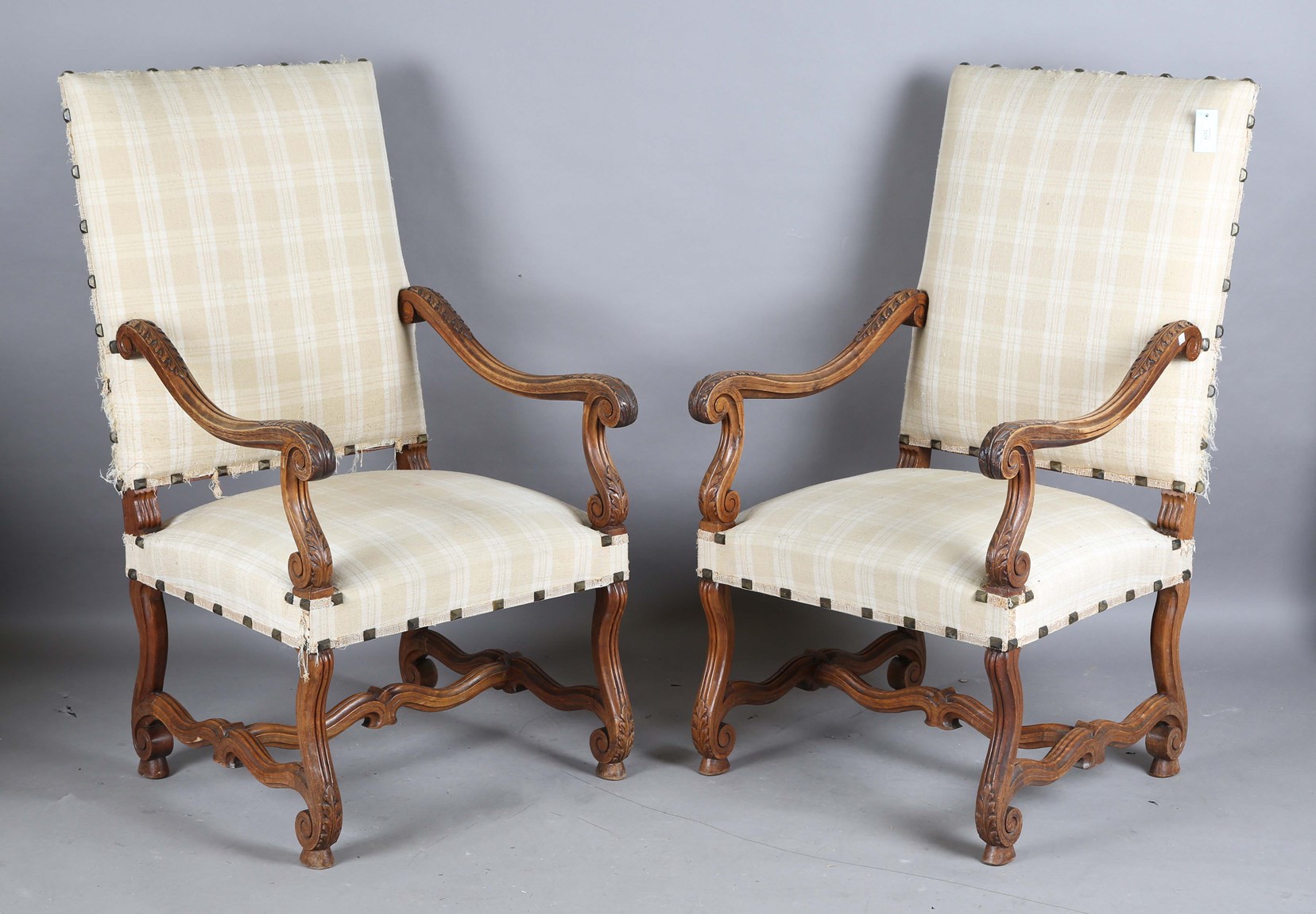 LOT 2135