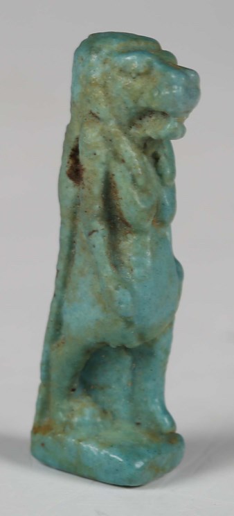 LOT 2373