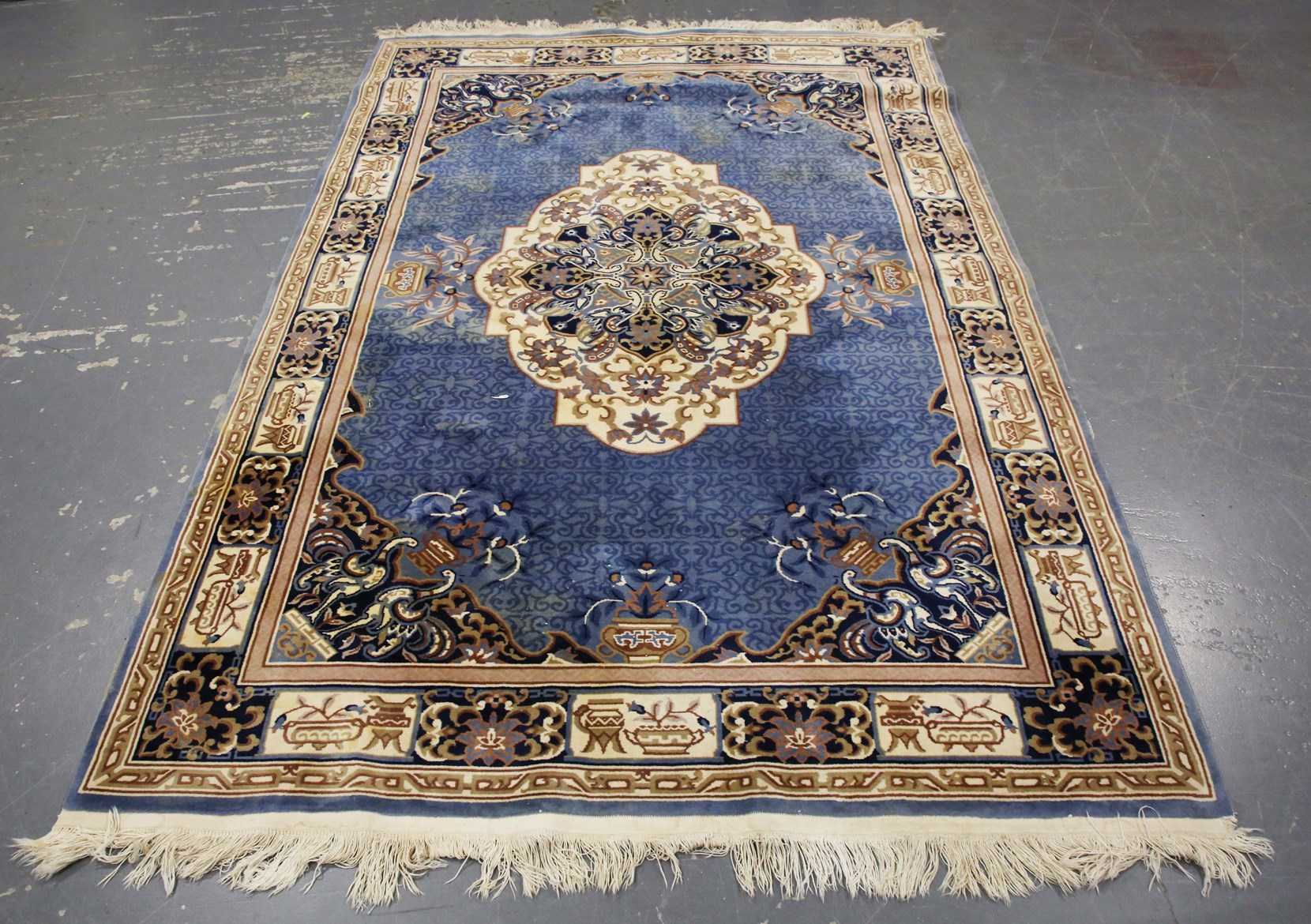 LOT 2907