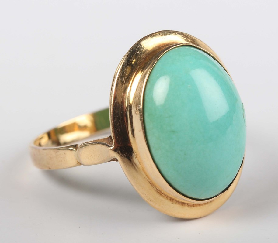 LOT 587