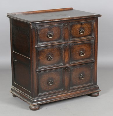 LOT 2073