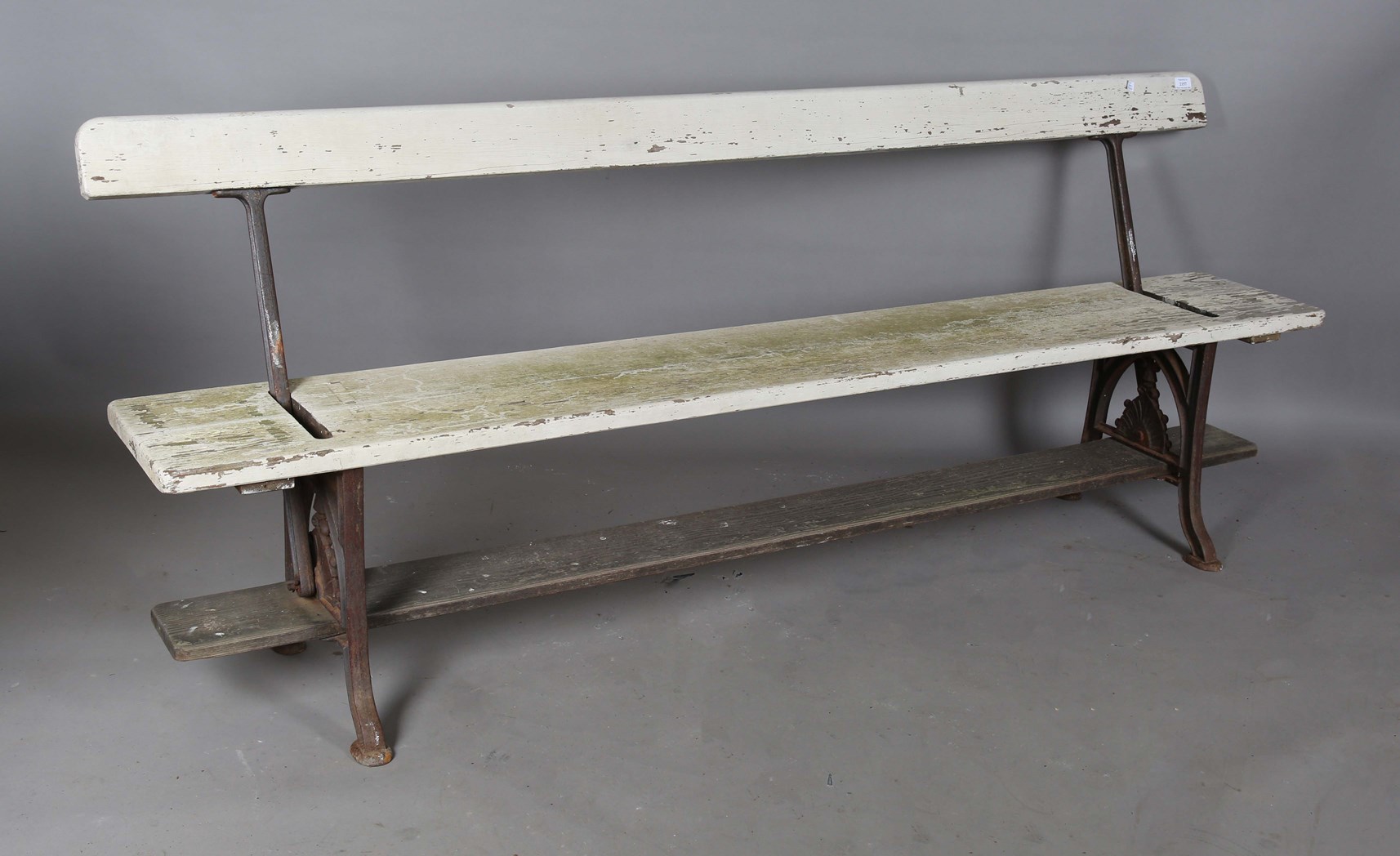 LOT 2157