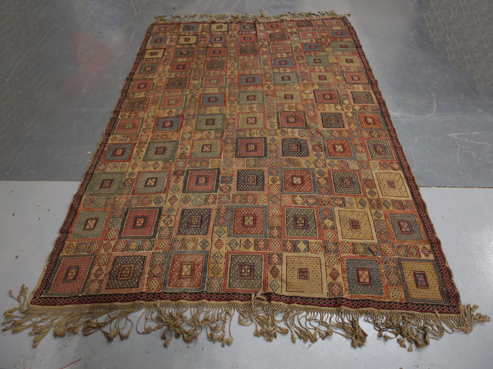 LOT 2910