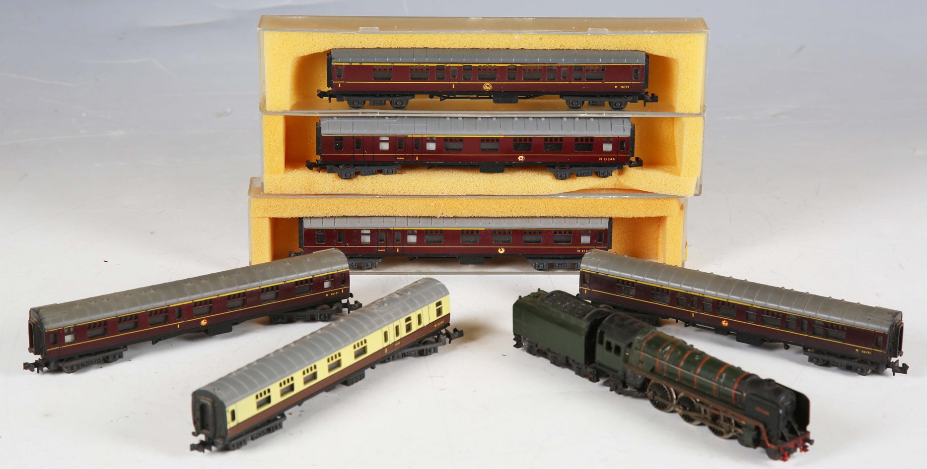 LOT 174