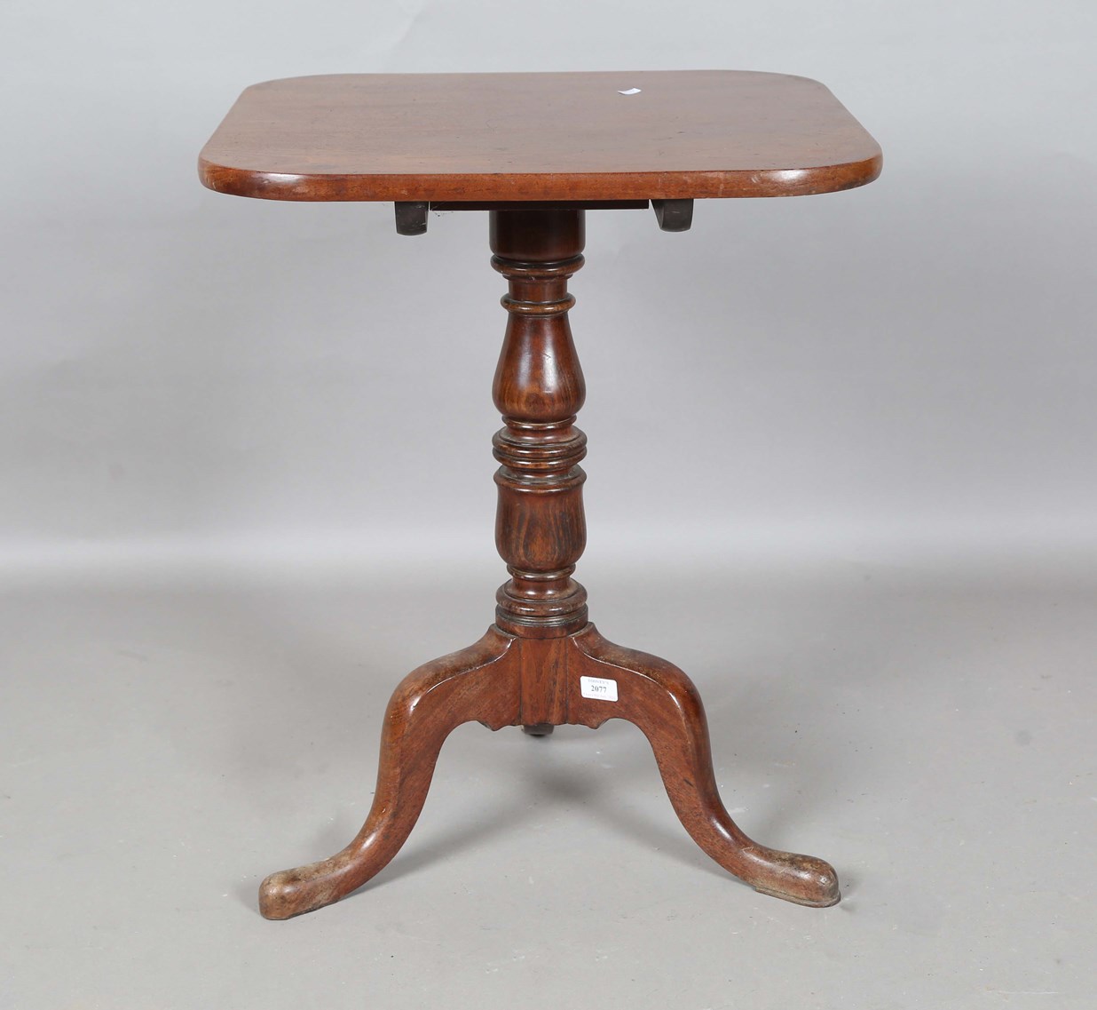 LOT 2077