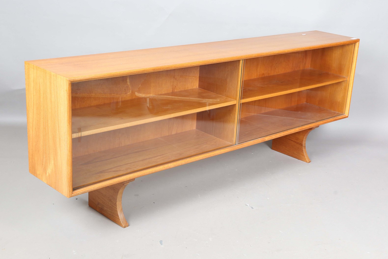 LOT 2107