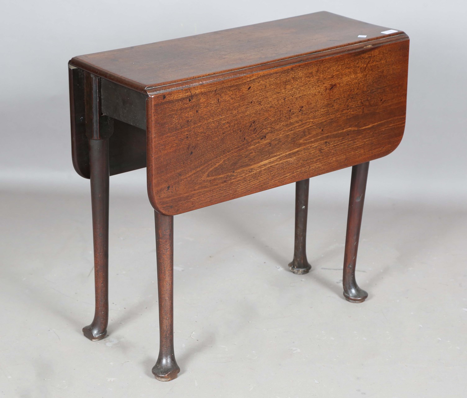 LOT 2136