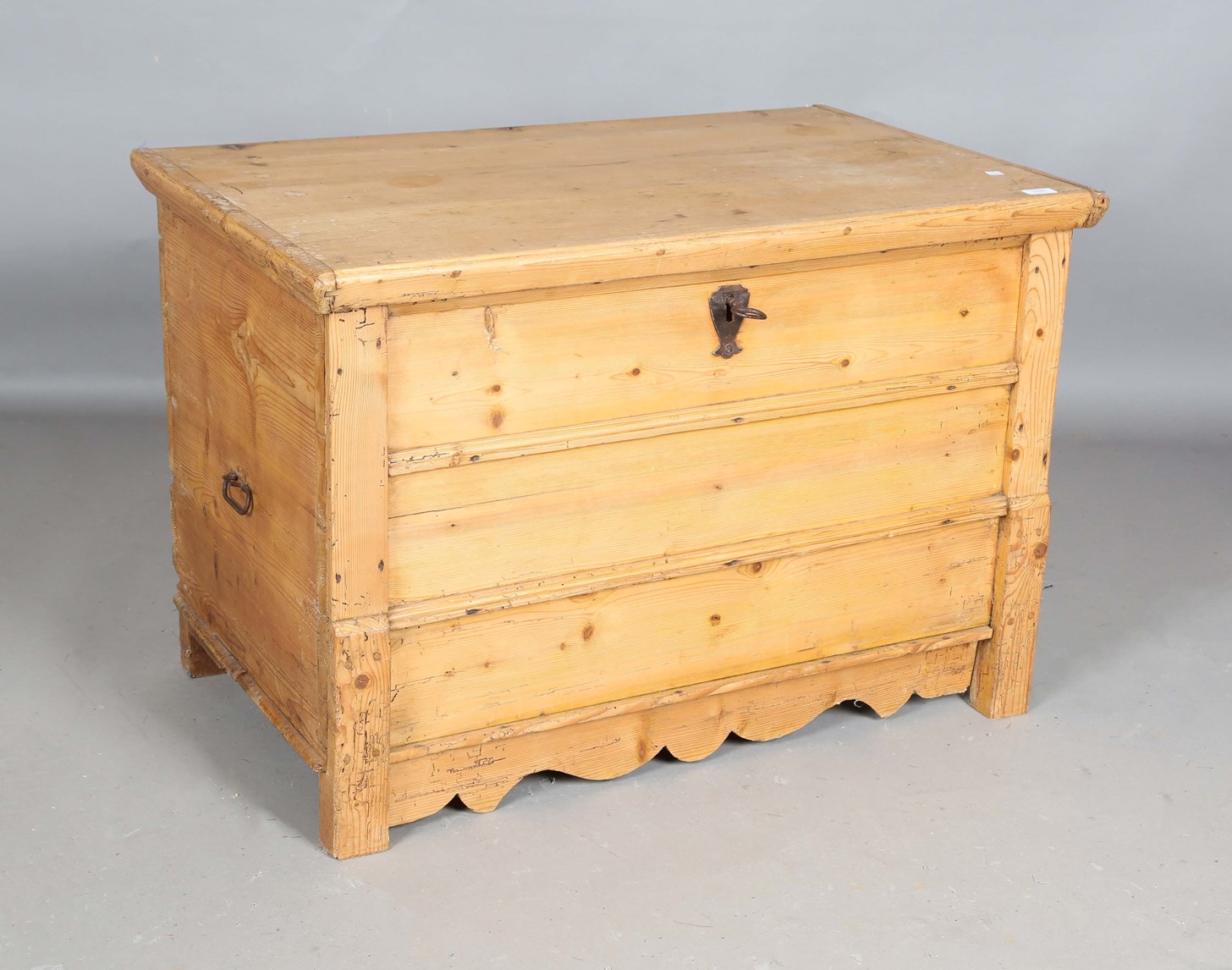 LOT 2153