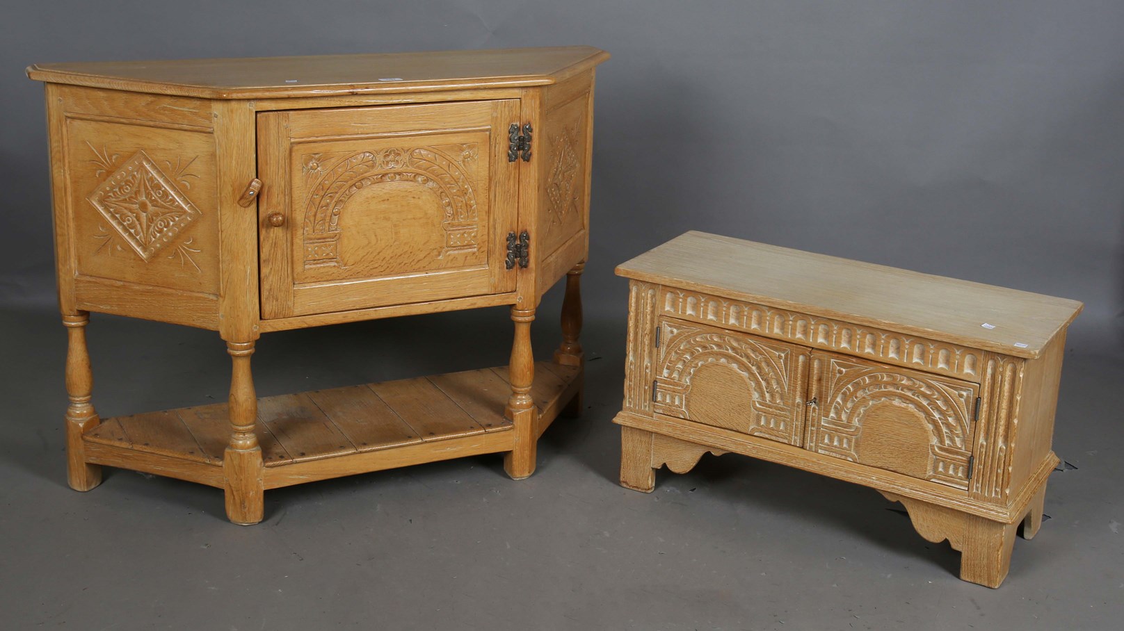 LOT 2181