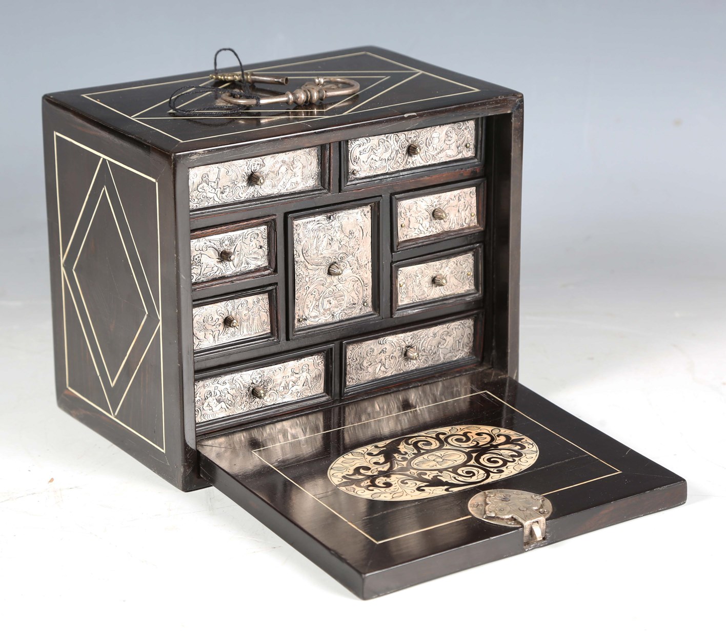LOT 2501