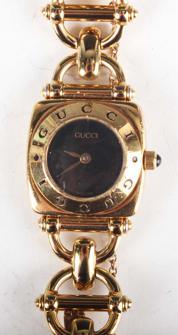 LOT 1044