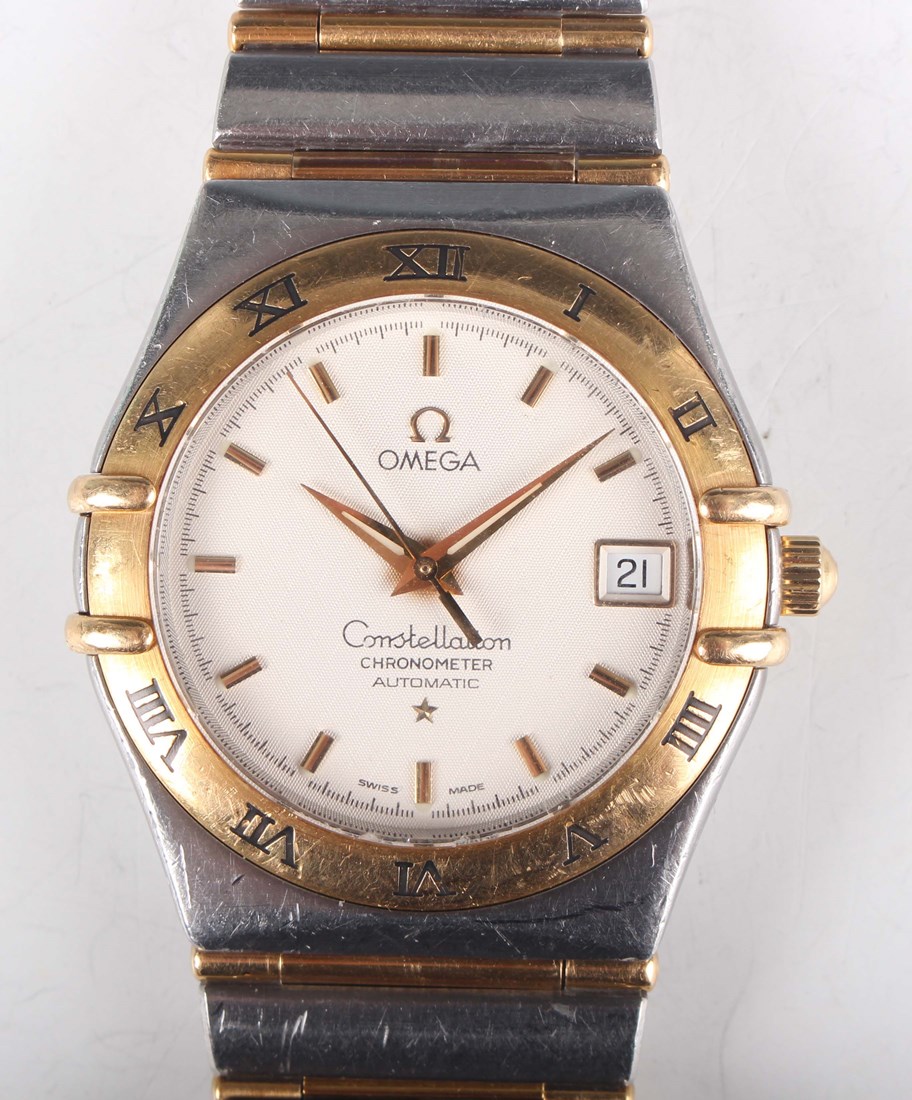LOT 1048