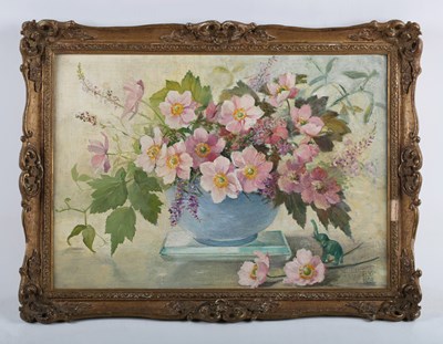 LOT 220
