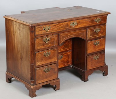 LOT 2073