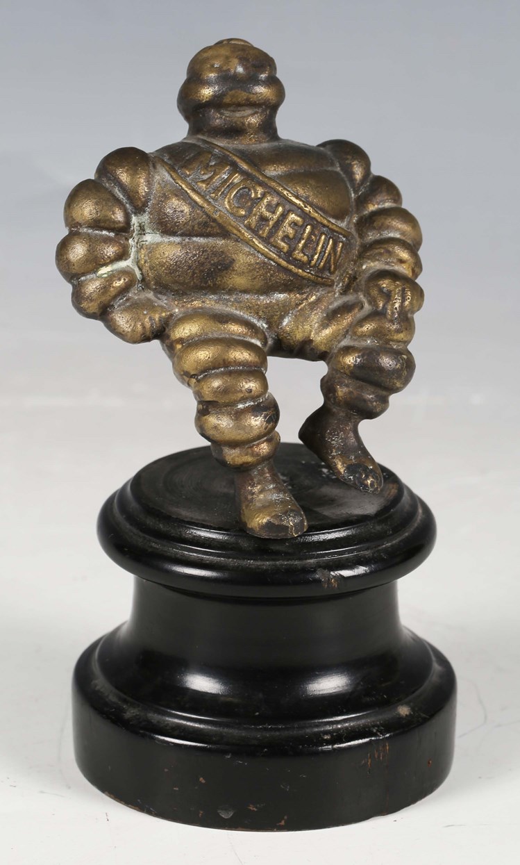 LOT 2322