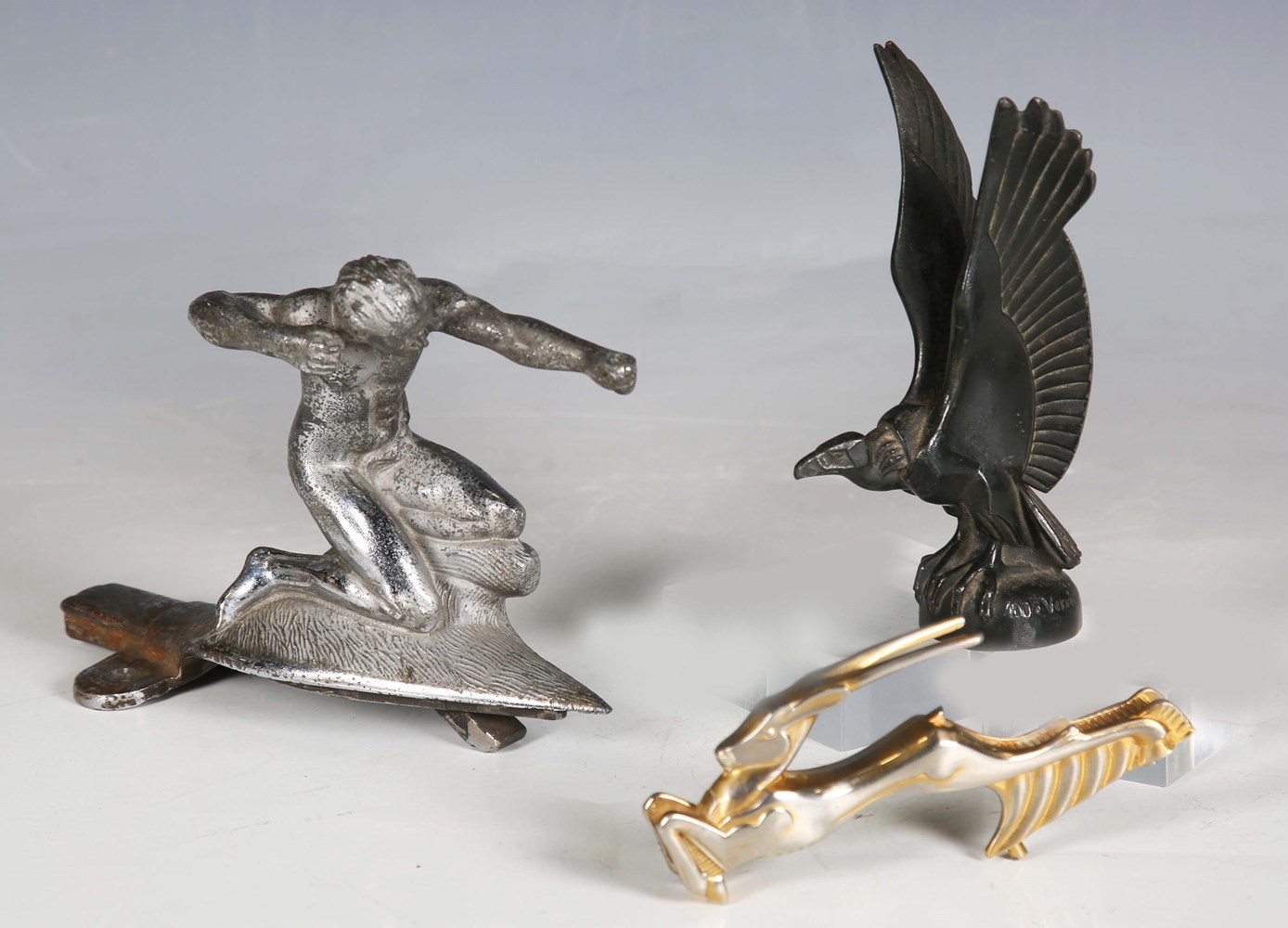 LOT 2353