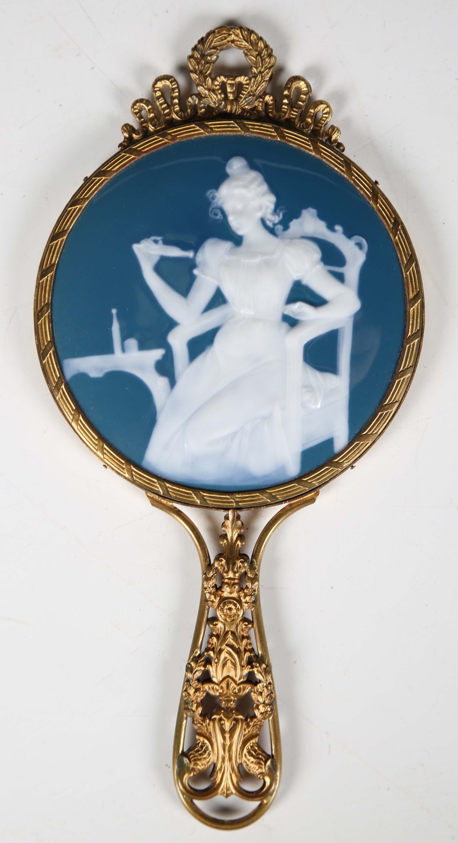 LOT 2532