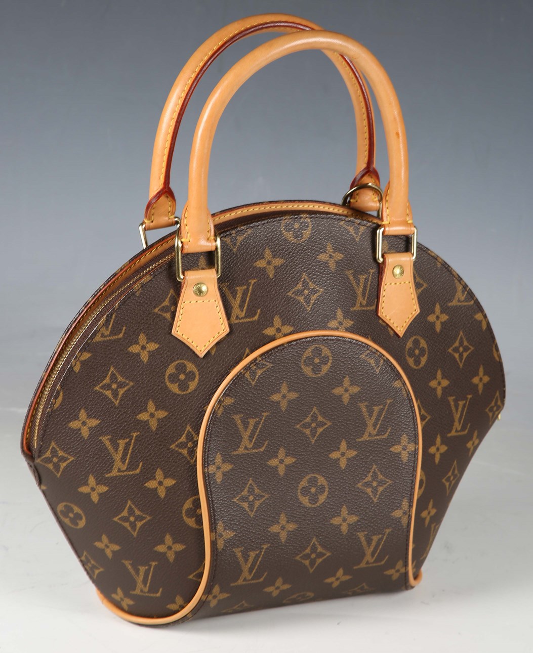 LOT 2539