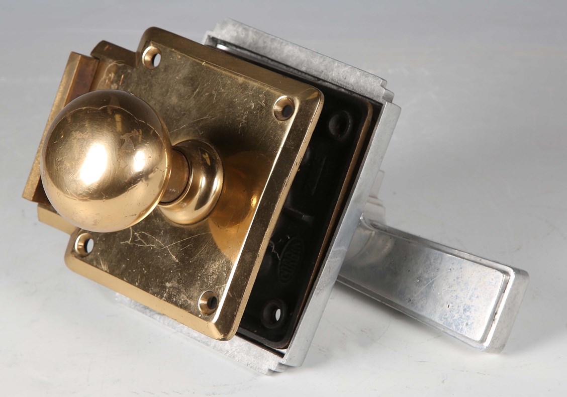 LOT 2546