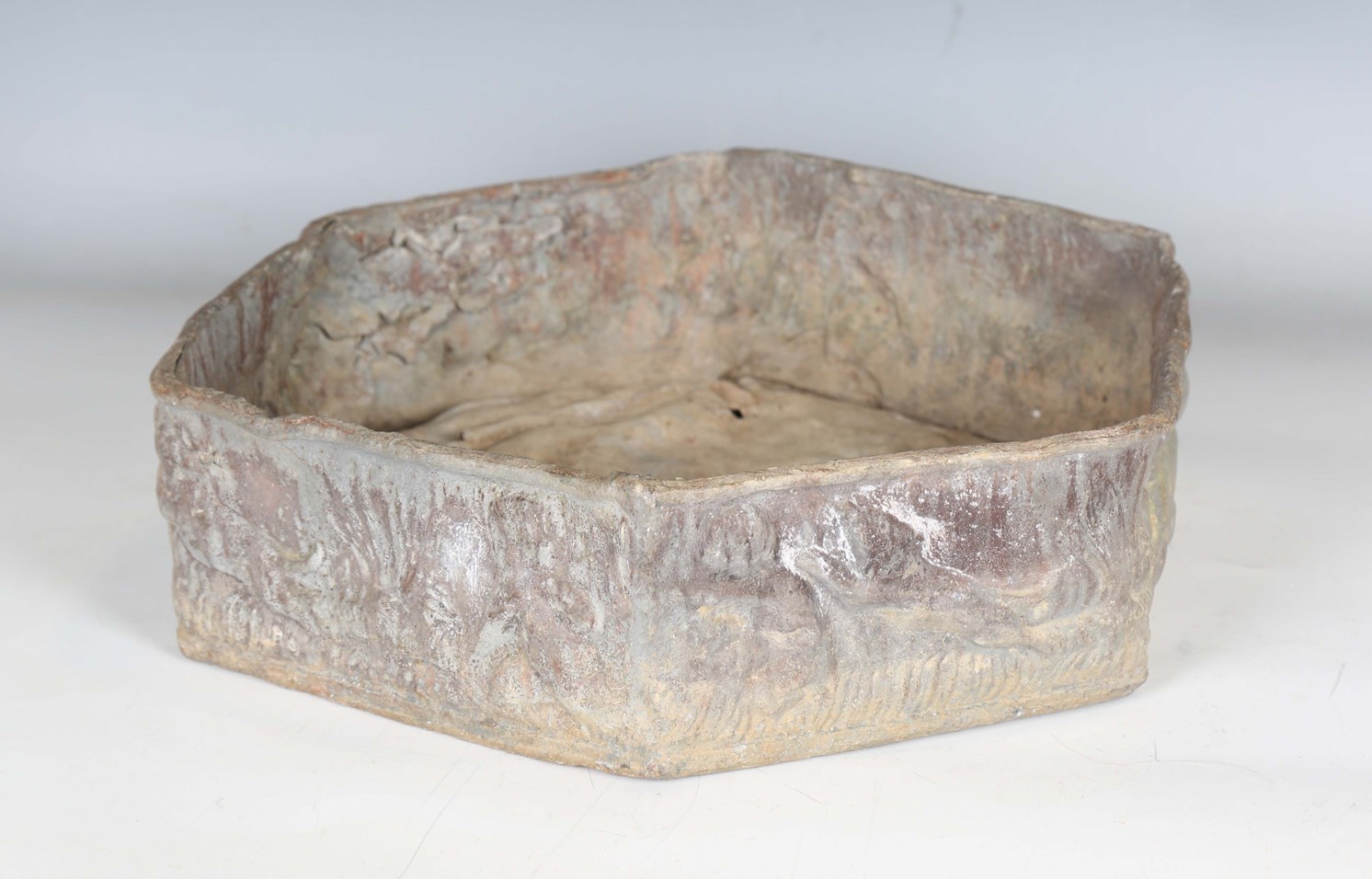 LOT 2571