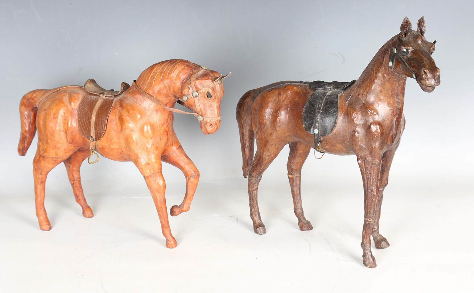 LOT 2594