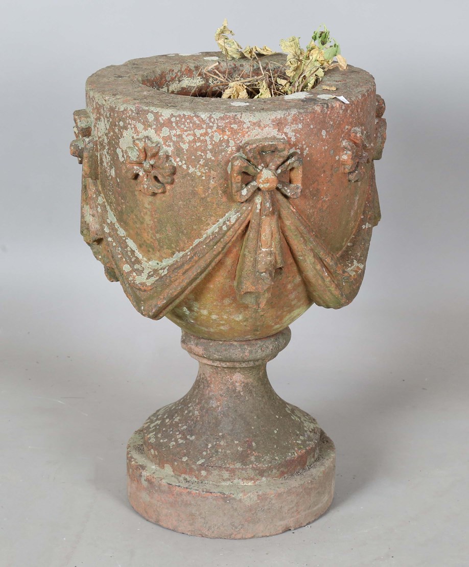 LOT 2633
