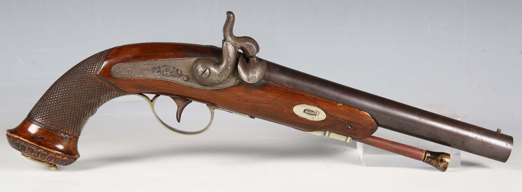 LOT 4042