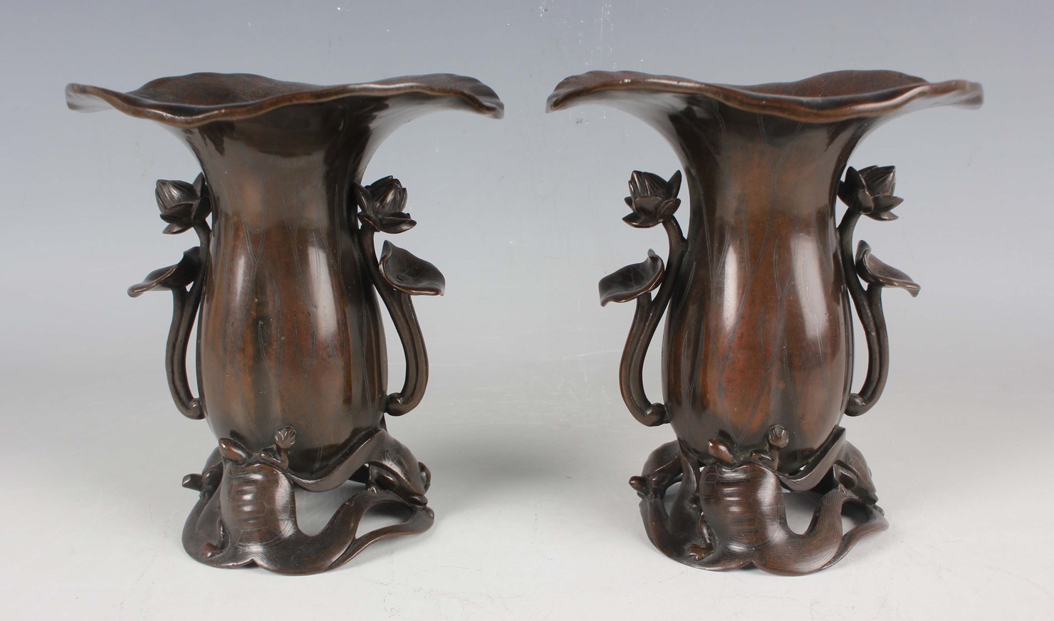 LOT 1067