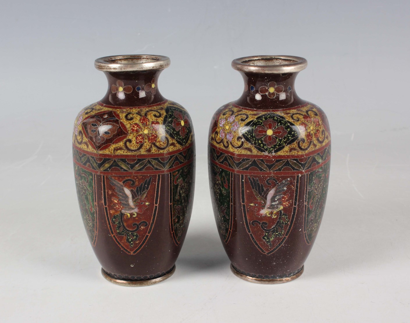 LOT 1184