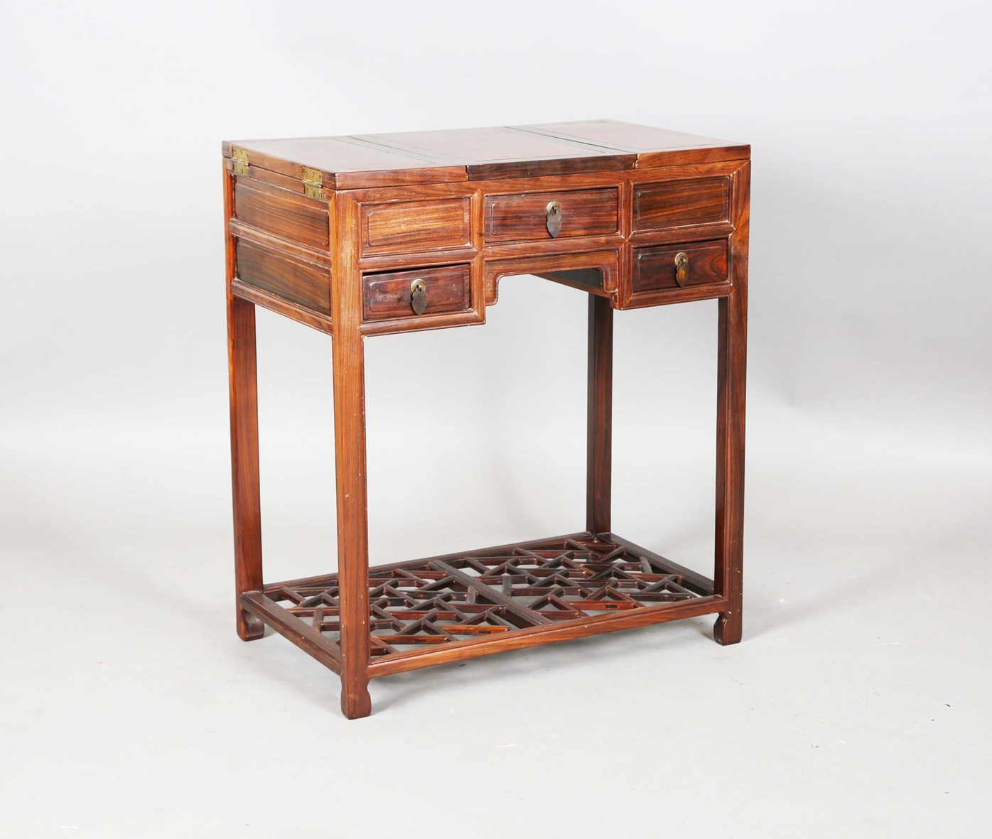 LOT 1195